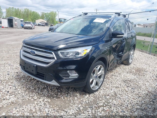 1FMCU9J94JUD55598 Ford Escape Titanium