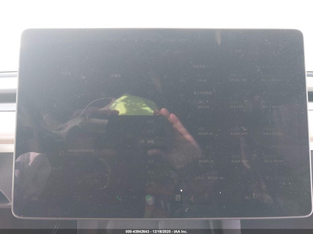 2025 TESLA MODEL Y 7SAYGDED1SF259833 Photo 6