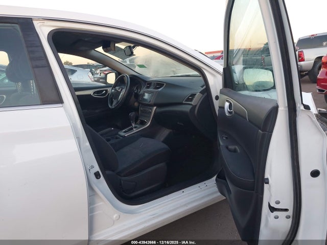 3N1AB7AP4EY304578 Nissan SENTRA SV