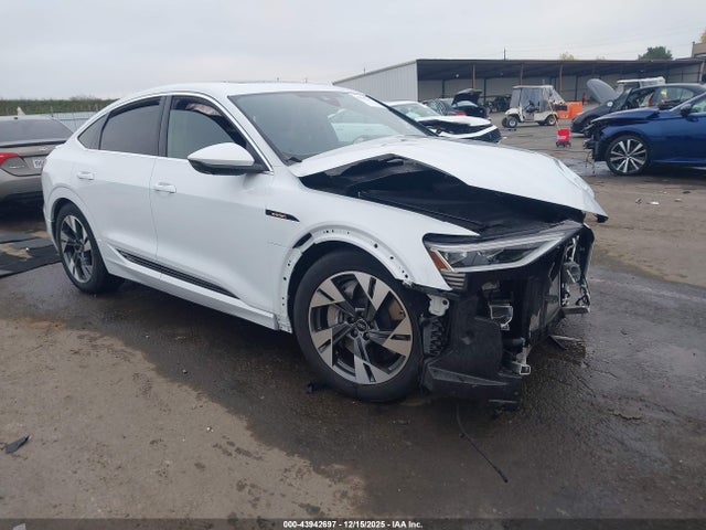 2023 AUDI E-TRON SPORTBACK WA12AAGE9PB016879 Photo 0