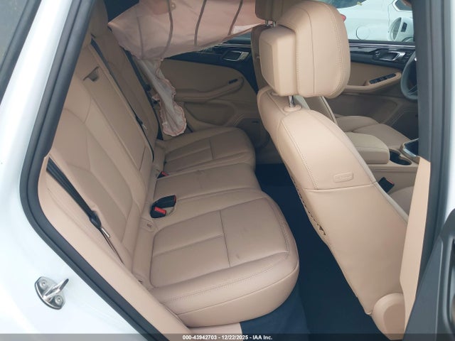 2025 PORSCHE MACAN WP1AA2A5XSLB11162 Photo 7