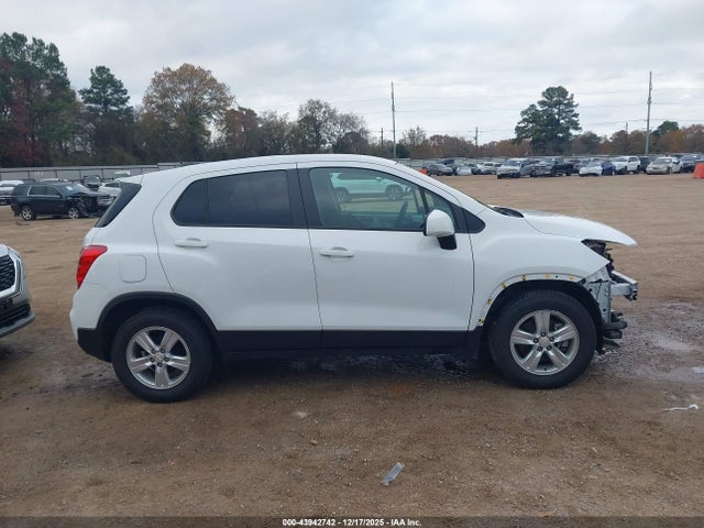 Chevrolet Trax Fwd Ls 2022 KL7CJKSM4NB526744 Image 14