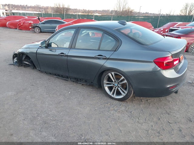 BMW 340i Xdrive 2018 WBA8B7G55JNT71275 Image 3