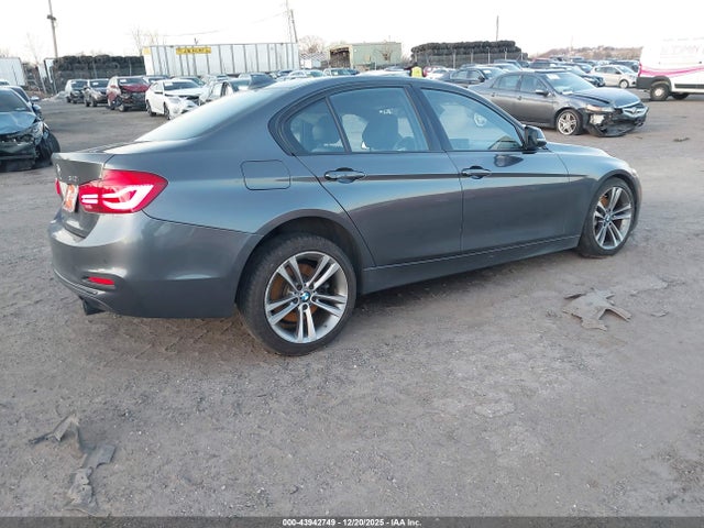 BMW 340i Xdrive 2018 WBA8B7G55JNT71275 Image 4