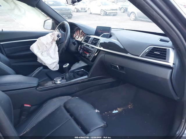 BMW 340i Xdrive 2018 WBA8B7G55JNT71275 Image 5