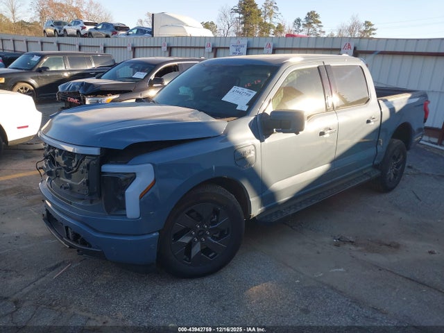 Продажа на аукционе авто 2023 Ford F-150 Lightning Lariat, vin: 1FTVW1EV4PWG49046, номер лота: 43942759