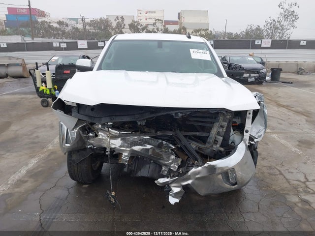 Chevrolet Silverado 1500 1lt 2018 3GCPCREC2JG364480 Image 12
