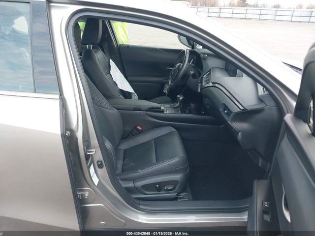 Продажа на аукционе авто 2020 Lexus Ux 250h, vin: JTHX9JBH7L2033971, номер лота: 43942848