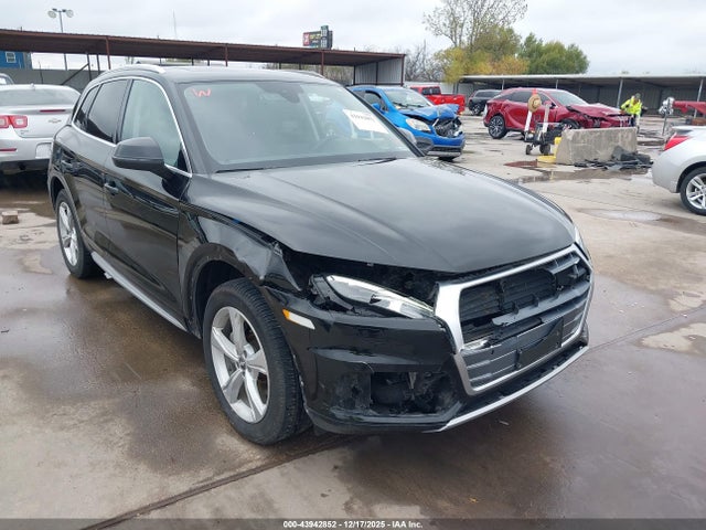 2020 AUDI Q5 WA1ANAFY4L2041047 Photo 0