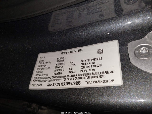 2023 TESLA MODEL 3 5YJ3E1EAXPF679096 Photo 8