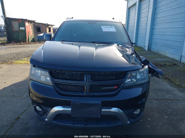 3C4PDDGG6HT553473 Dodge Journey Crossroad Plus Awd