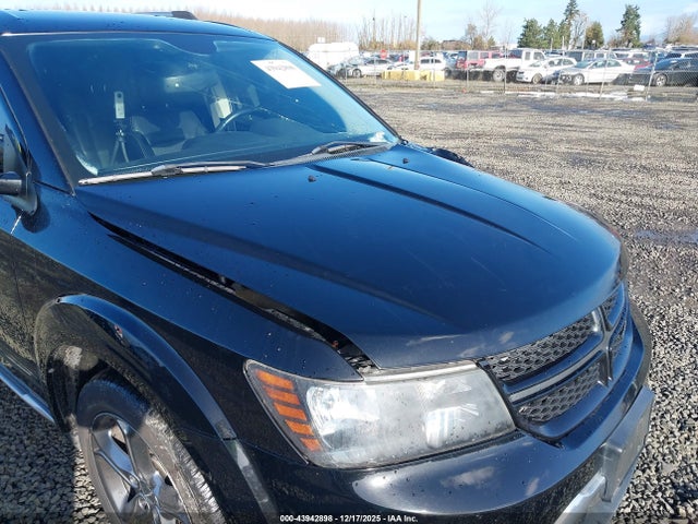 3C4PDDGG6HT553473 Dodge Journey Crossroad Plus Awd