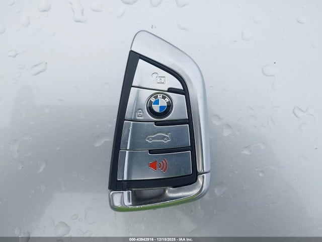 BMW 750i 2016 WBA7F2C52GG416002 Image 11