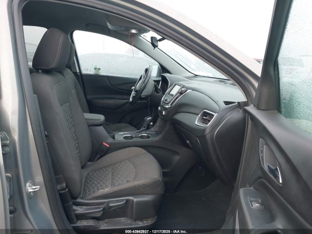 3GNAXLEX1KS523392 Chevrolet EQUINOX LT