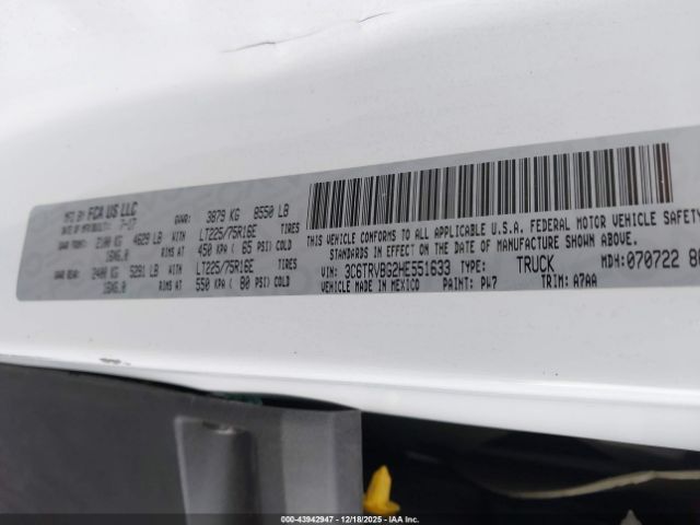 2017 RAM PROMASTER 1500 3C6TRVBG2HE551633 Photo 8