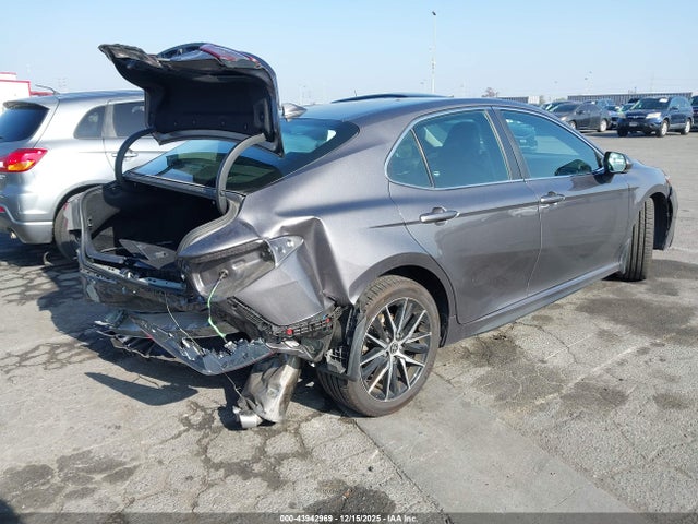 2023 TOYOTA CAMRY 4T1G11AK8PU744929 Photo 3