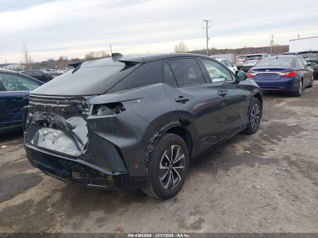 2024 LEXUS RZ 450E JTJAAAAB9RA023739 Photo 3