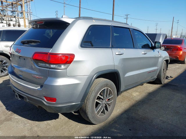 1C4RJFLG7HC946879 Jeep Grand Cherokee Trailhawk 4x4