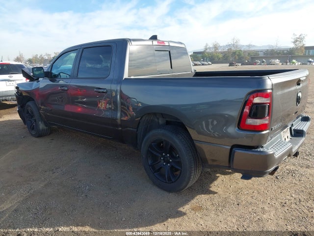 1C6RREFT7MN593030 RAM 1500 Big Horn 4x2 5&#039;7 Box