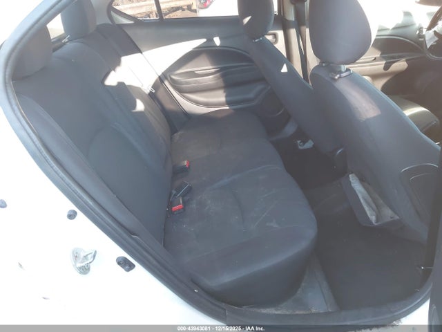 2018 MITSUBISHI MIRAGE G4 ML32F3FJ9JHF11787 Photo 7