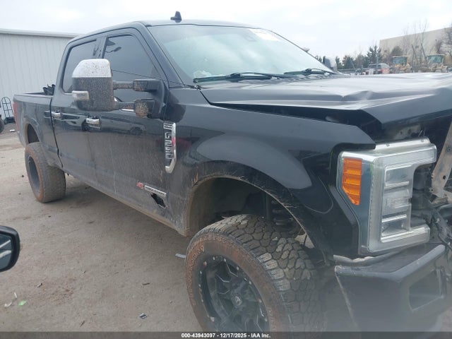 Ford F-250 Platinum 2019 1FT7W2BT2KEF12770 Image 14