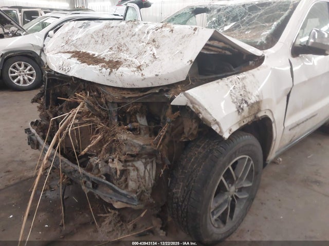 2018 JEEP GRAND CHEROKEE 1C4RJFBG0JC425557 Photo 5