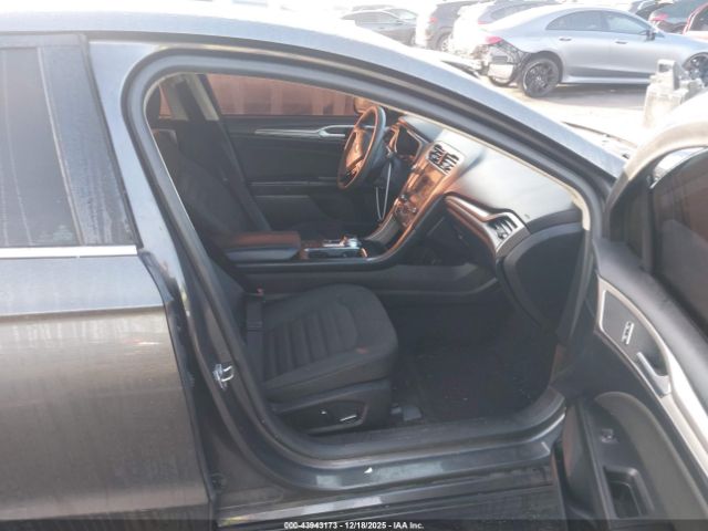 2018 FORD FUSION HYBRID 3FA6P0LU1JR249967 Photo 4