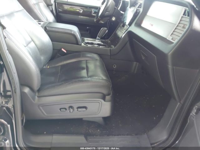 2008 LINCOLN NAVIGATOR 5LMFU27568LJ11408 Photo 4