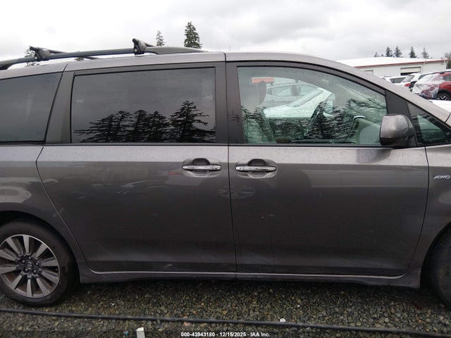Toyota Sienna Xle 7 Passenger 2018 5TDDZ3DC1JS202440 Image 14