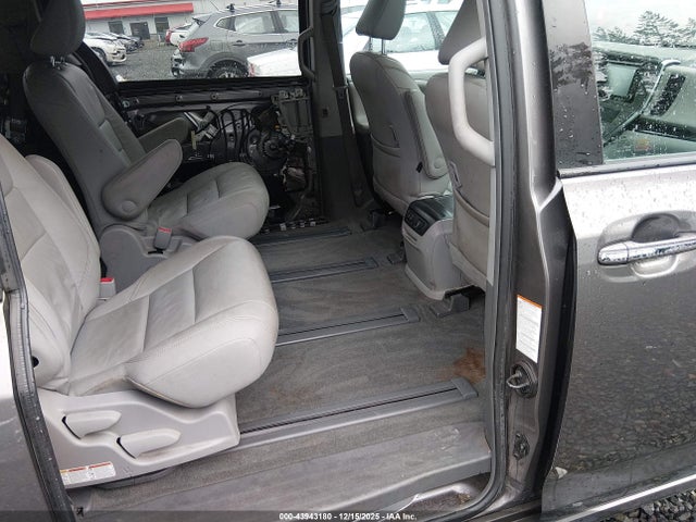 Toyota Sienna Xle 7 Passenger 2018 5TDDZ3DC1JS202440 Image 19
