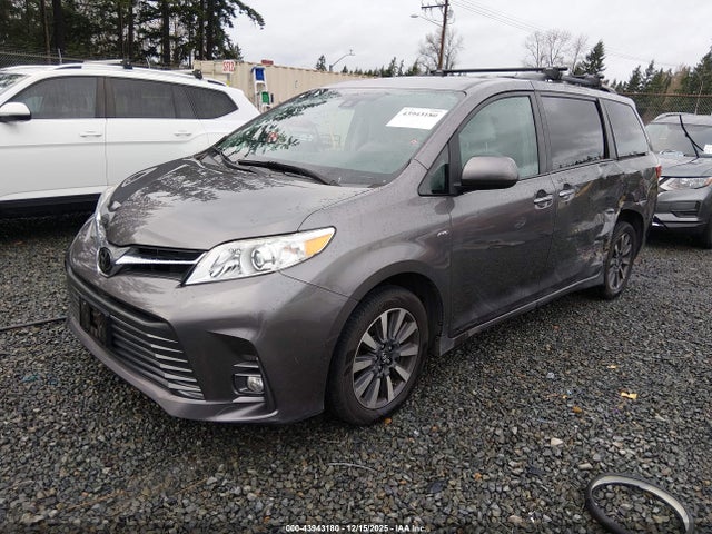Toyota Sienna Xle 7 Passenger 2018 5TDDZ3DC1JS202440 Image 2