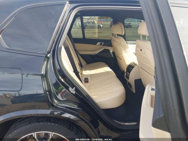 2021 BMW X5 5UXCR6C01M9F46004 Photo 7