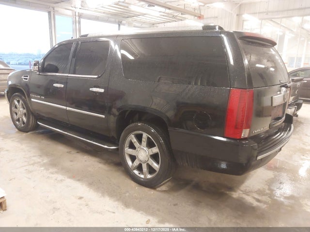 2007 CADILLAC ESCALADE ESV 1GYFK66897R293806 Photo 2