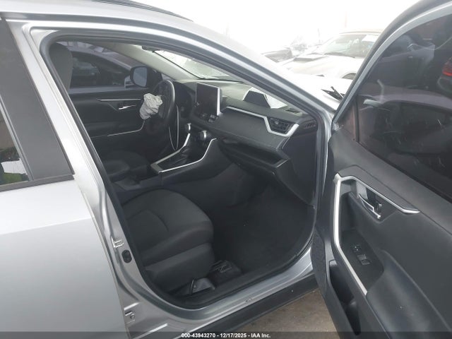 2T3W1RFV4PW240009 Toyota Rav4 Xle