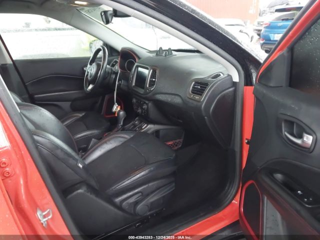 2018 JEEP COMPASS 3C4NJDDB7JT144428 Photo 4