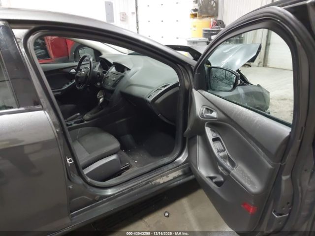 2016 FORD FOCUS 1FADP3K27GL250461 Photo 4