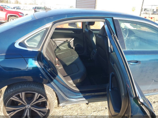 2021 Volkswagen Passat 2.0t Se მანქანა იყიდება აუქციონზე, vin: 1VWSA7A32MC002972, აუქციონის ნომერი: 43943337