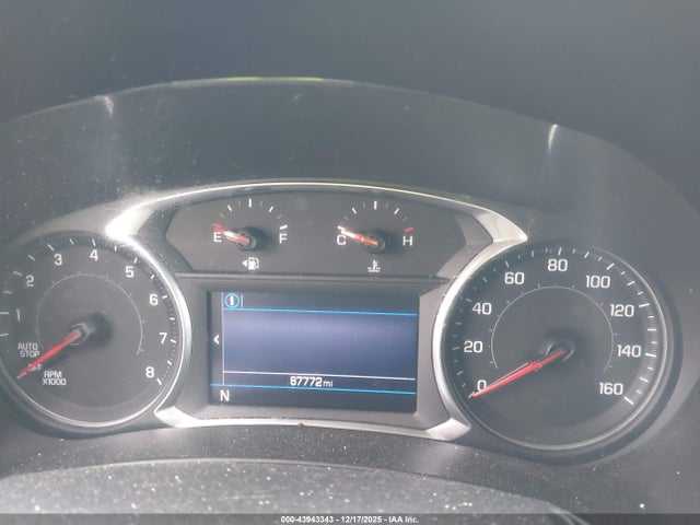 3GNAXKEV9KS605329 Chevrolet EQUINOX LT