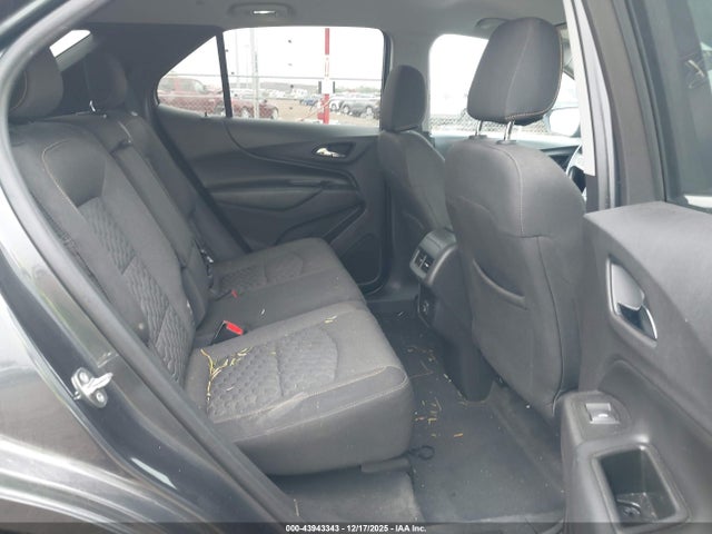 3GNAXKEV9KS605329 Chevrolet EQUINOX LT