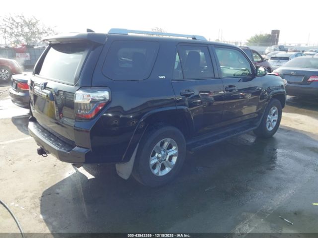 2017 TOYOTA 4RUNNER JTEZU5JR5H5164067 Photo 3