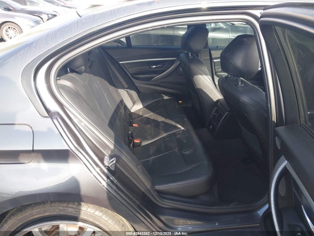 WBA8B3G59JNV01518 BMW 340i
