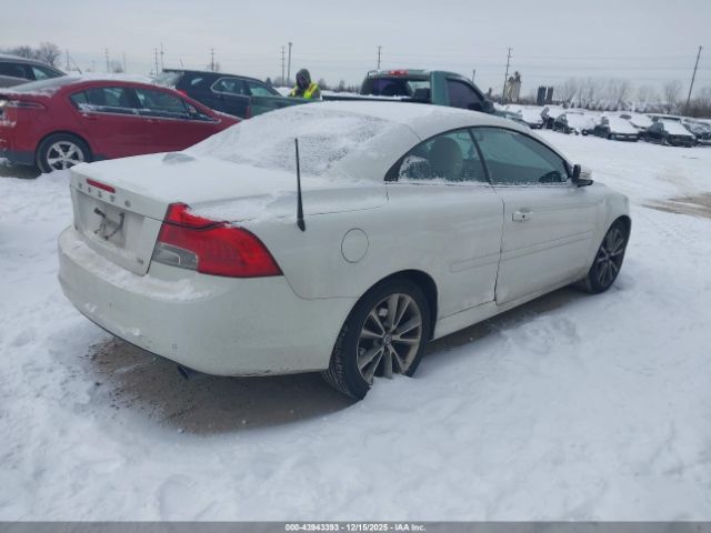 2011 VOLVO C70 YV1672MCXBJ118019 Photo 3