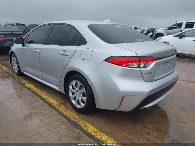 JTDEPMAE9NJ202081 Toyota COROLLA LE