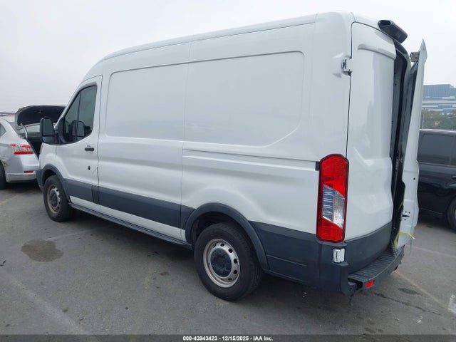 1FTYE1CM5KKB43185 Ford Transit-150