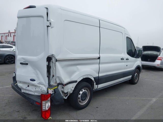 1FTYE1CM5KKB43185 Ford Transit-150