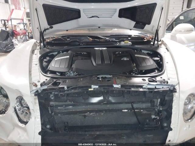 2015 BENTLEY FLYING SPUR SCBET9ZA6FC041787 Photo 9