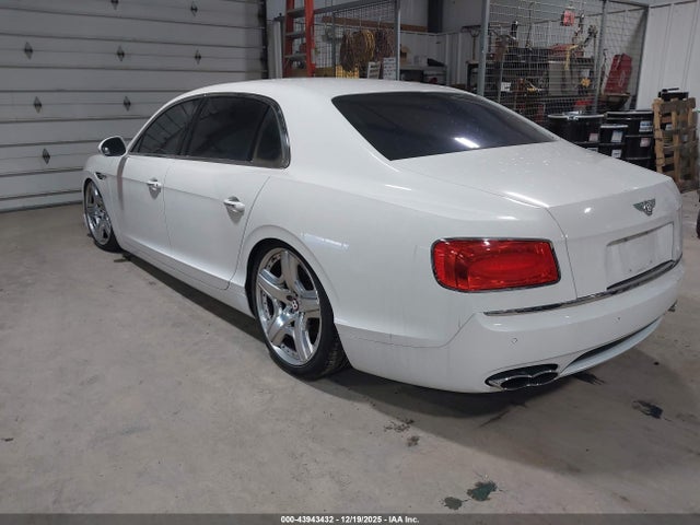 2015 BENTLEY FLYING SPUR SCBET9ZA6FC041787 Photo 2