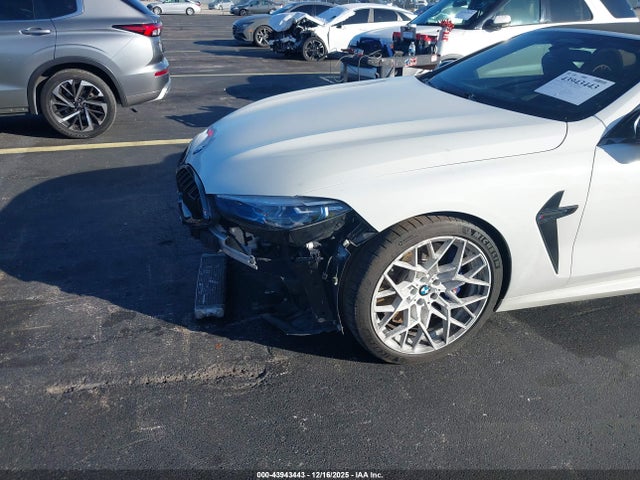 43943443 :رقم المزاد ، WBSDZ0C09NCH54115 vin ، 2022 Bmw M8 Cabriolet Competition مزاد بيع