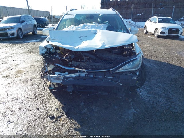 2020 CHRYSLER PACIFICA 2C4RC1EG1LR273338 Photo 5