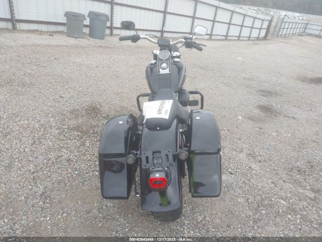 2010 HARLEY-DAVIDSON FLSTFB 1HD1JN519AB046110 Photo 5